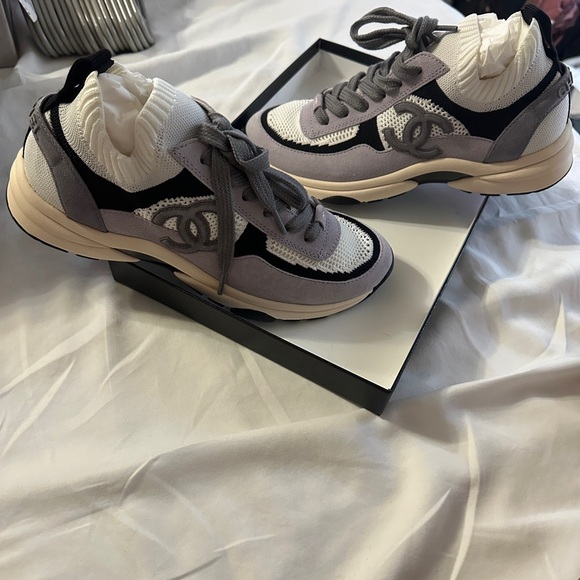 Knit and Suede Chanel Sneakers - Picture 2 of 8